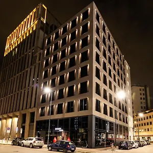 Hotel Smart, Milão