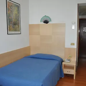 foglaljon itt