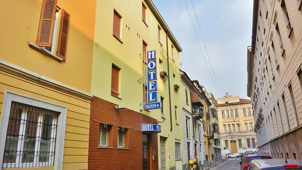 Hotel Mignon contacts